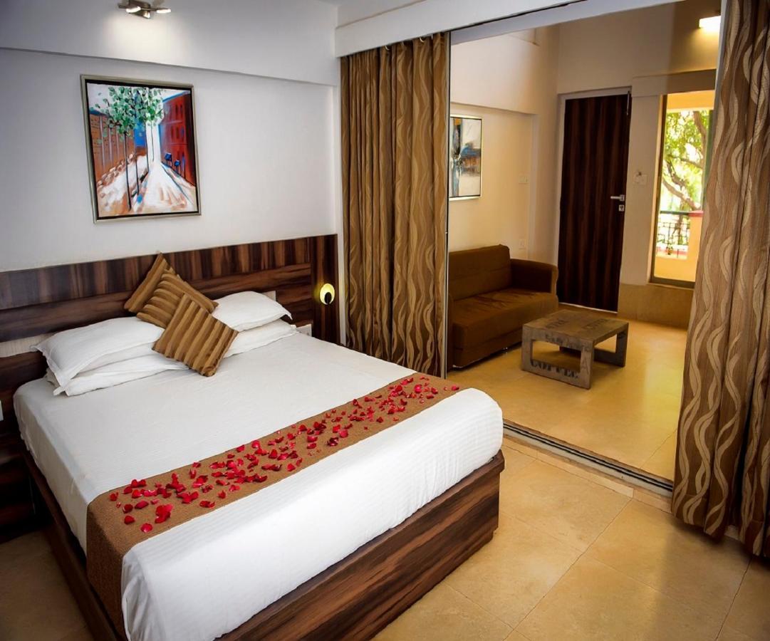 อดาโม เดอะ รีสอร์ต Hotel มาเทรัน ภายนอก รูปภาพ
