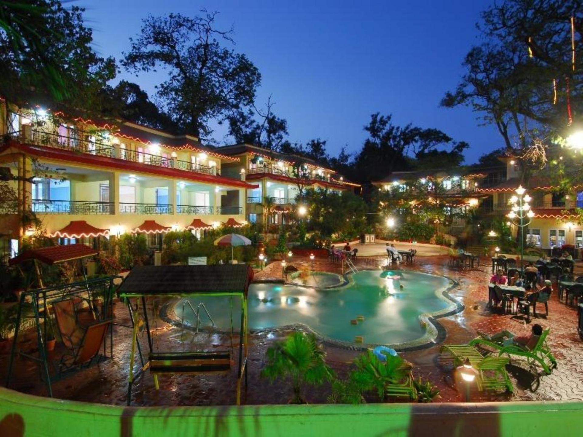 อดาโม เดอะ รีสอร์ต Hotel มาเทรัน ภายนอก รูปภาพ